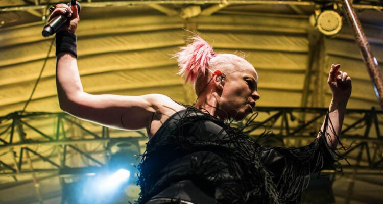 garbage-rio-fredborges-02