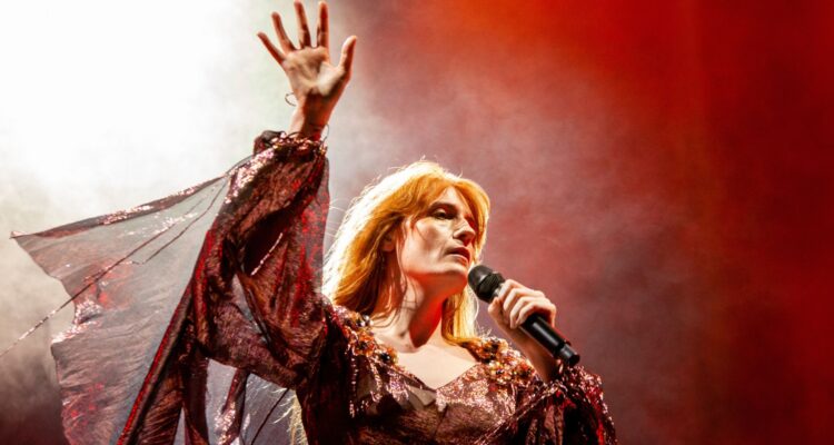 analise da letra de everybody scream