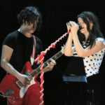 Jack White e Meg White, integrantes do The White Stripes