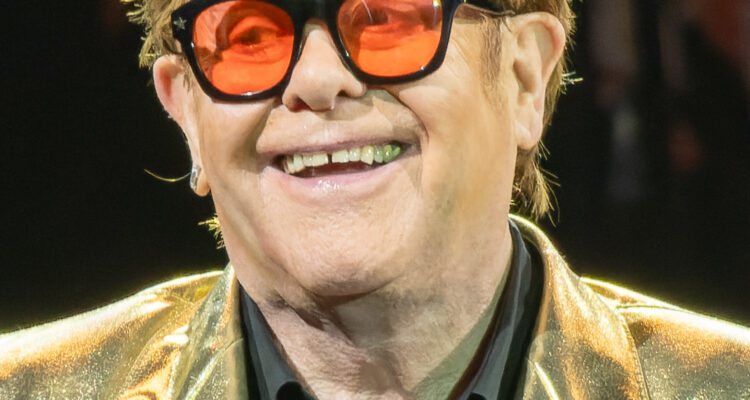 Elton John, que se apresenta no Rock in Rio 2026 com transmissão na TV aberta