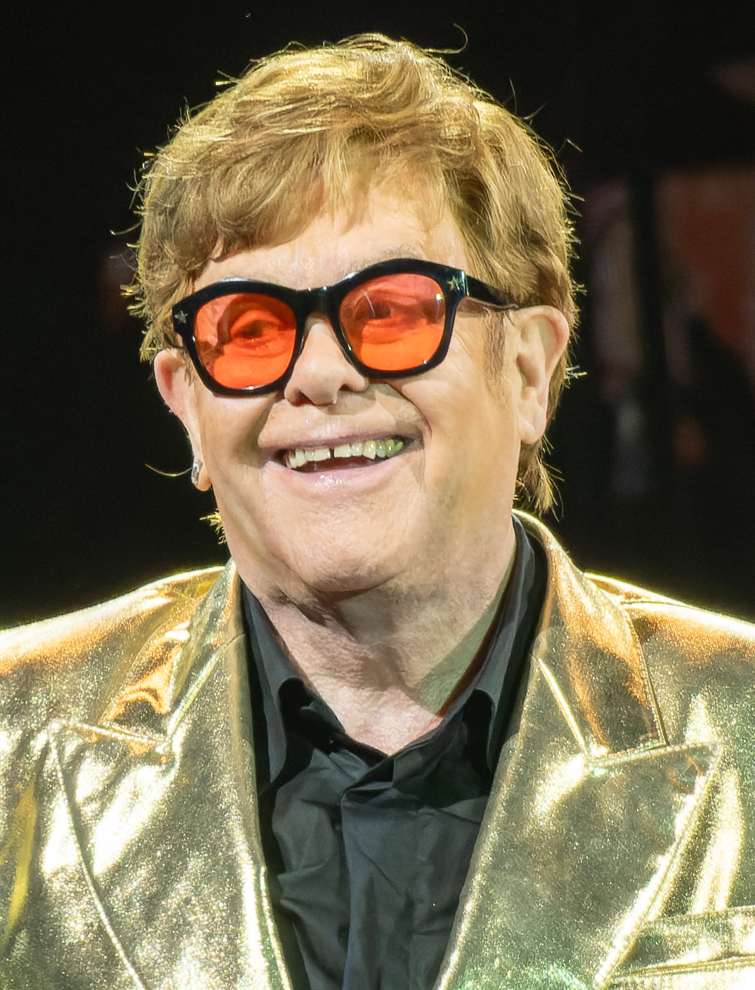 Elton John em apresentação