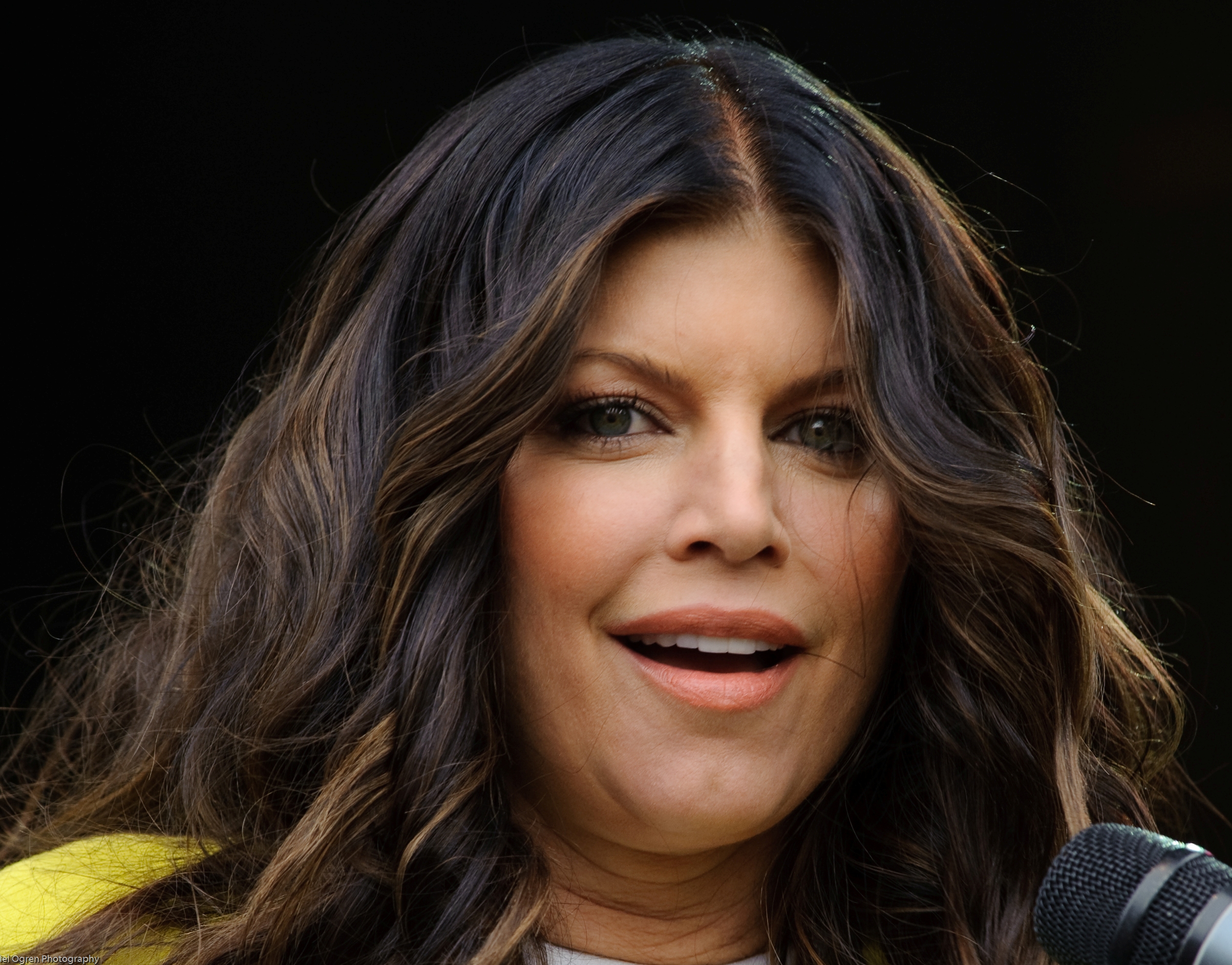 Fergie em apresentação ao vivo, ex-vocalista do Black Eyed Peas