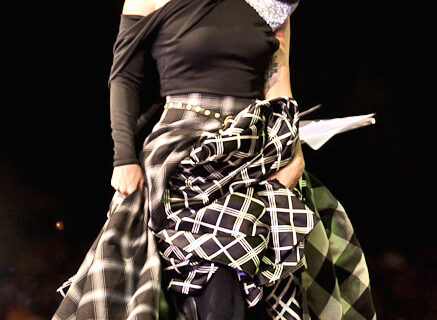 Lady Gaga em evento, foto de referência