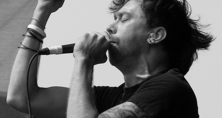 Tim McIlrath, vocalista do Rise Against, banda que se apresenta no Rock in Rio 2026