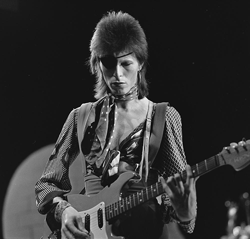 David Bowie no programa TopPop em 1974